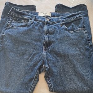 Hollister Men's Dark Blue Straight Jeans